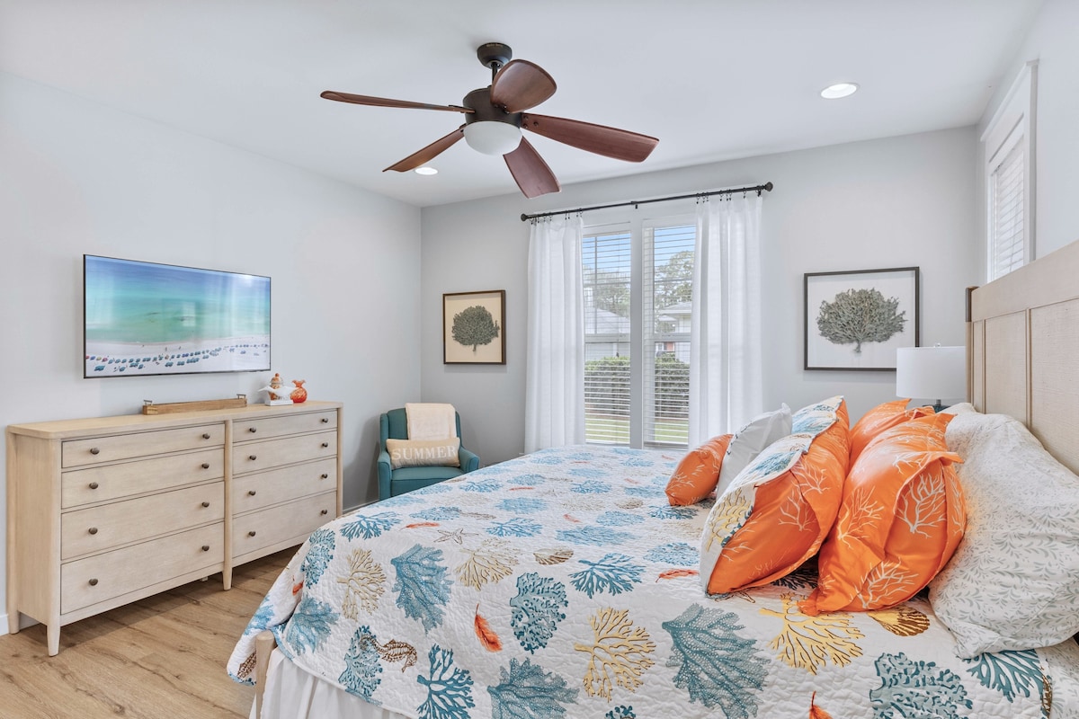 Ravens Hollow - Miramar Beach