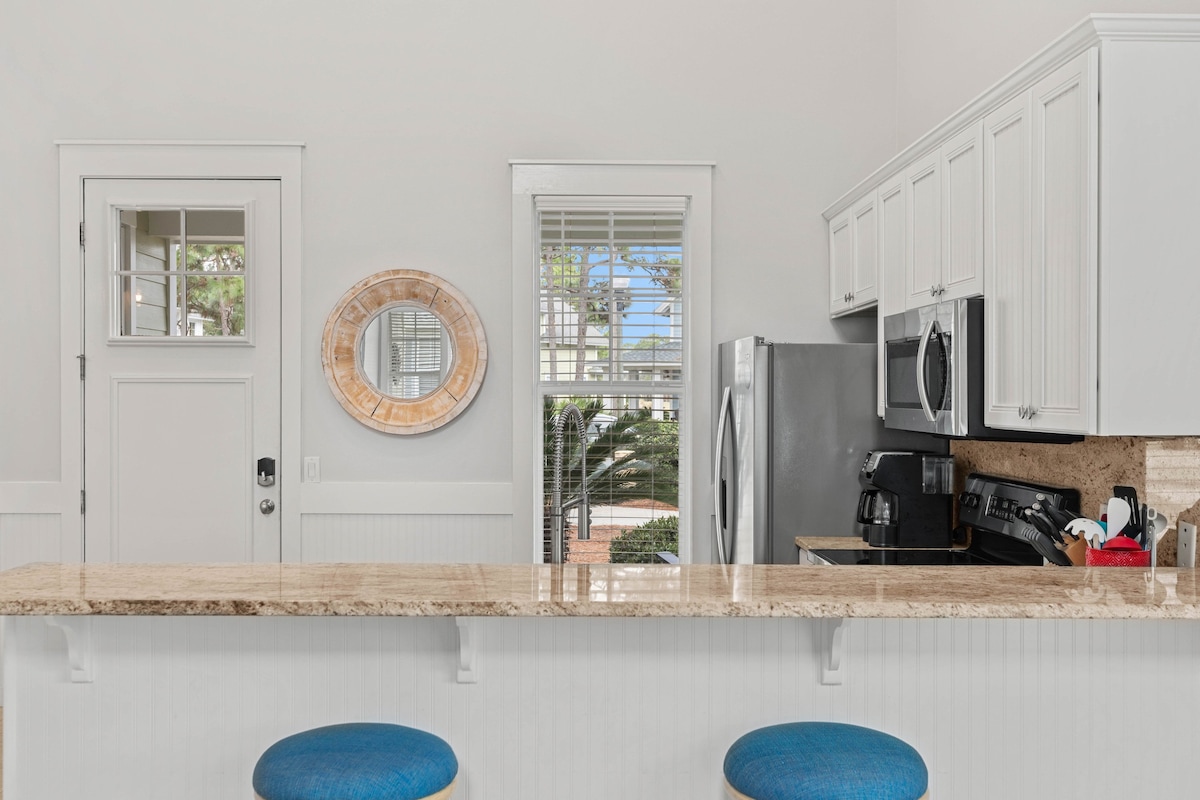 Ravens Hollow - Miramar Beach