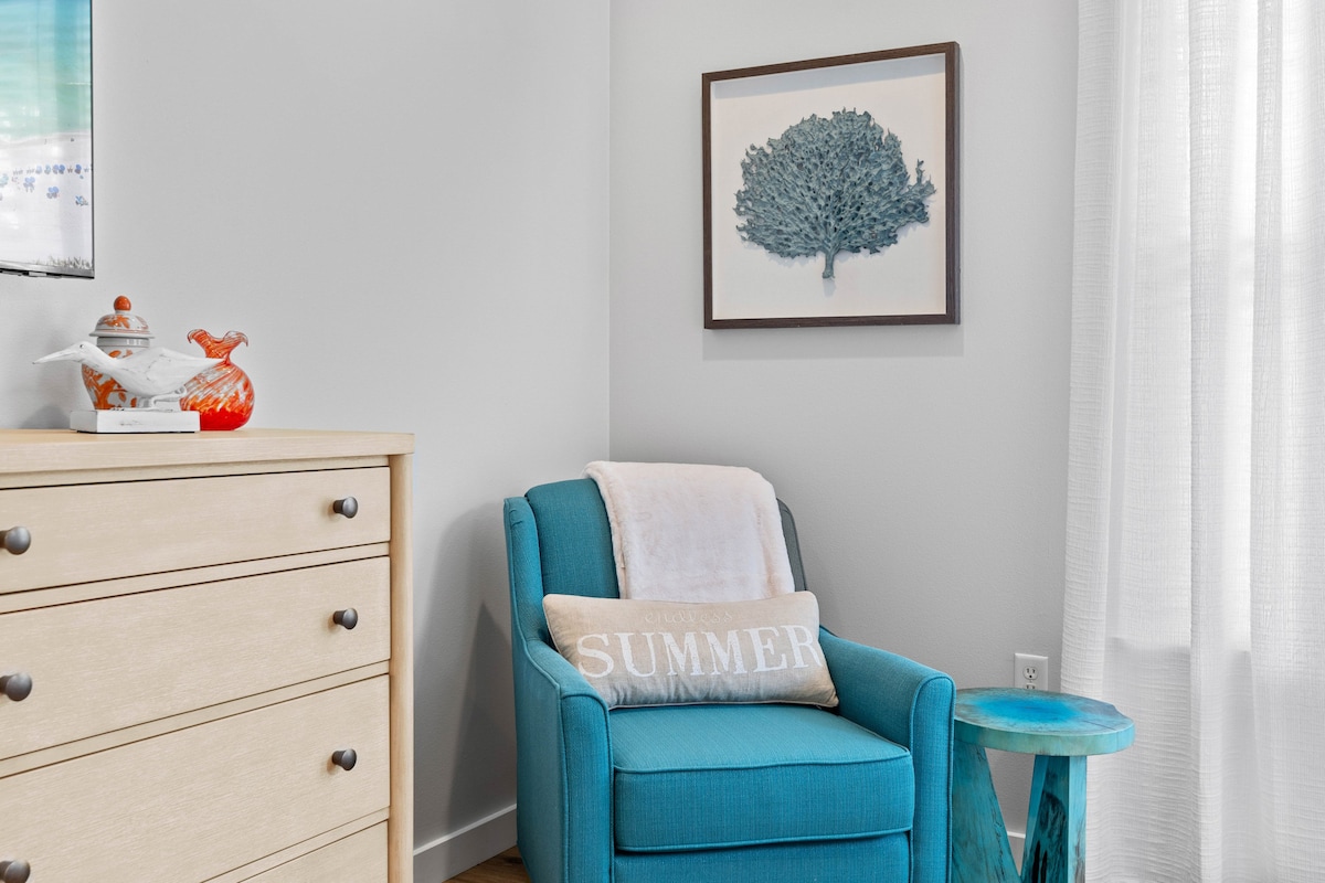 Ravens Hollow - Miramar Beach