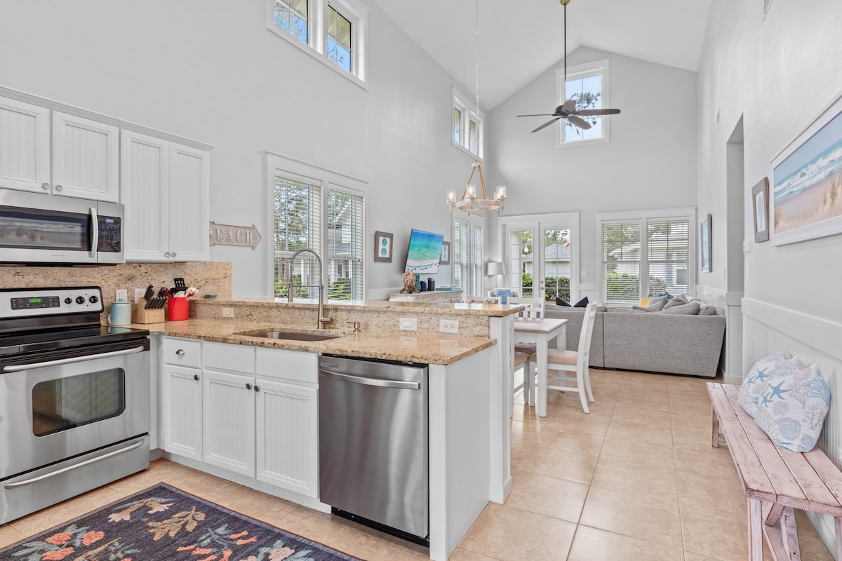 Ravens Hollow - Miramar Beach