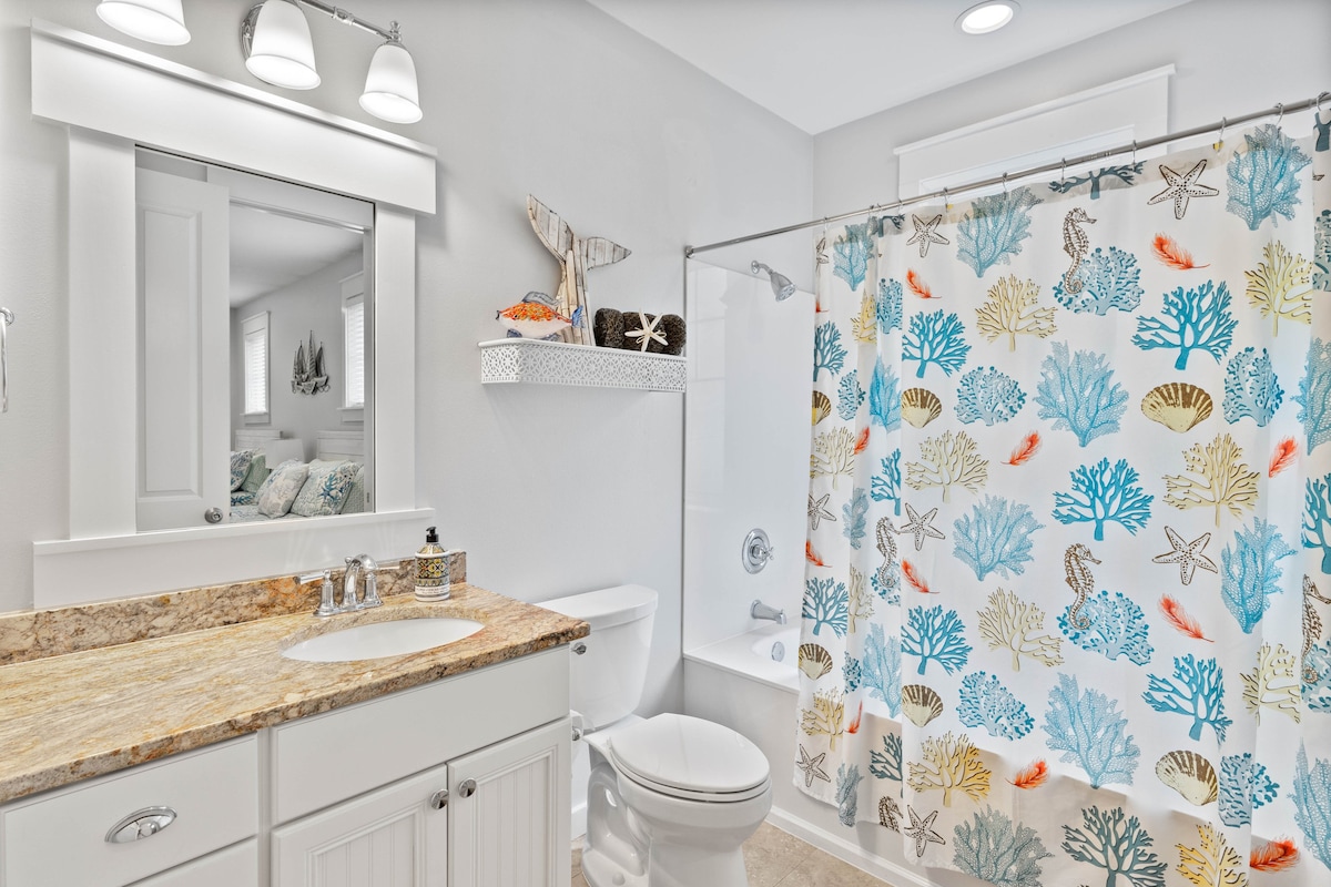 Ravens Hollow - Miramar Beach