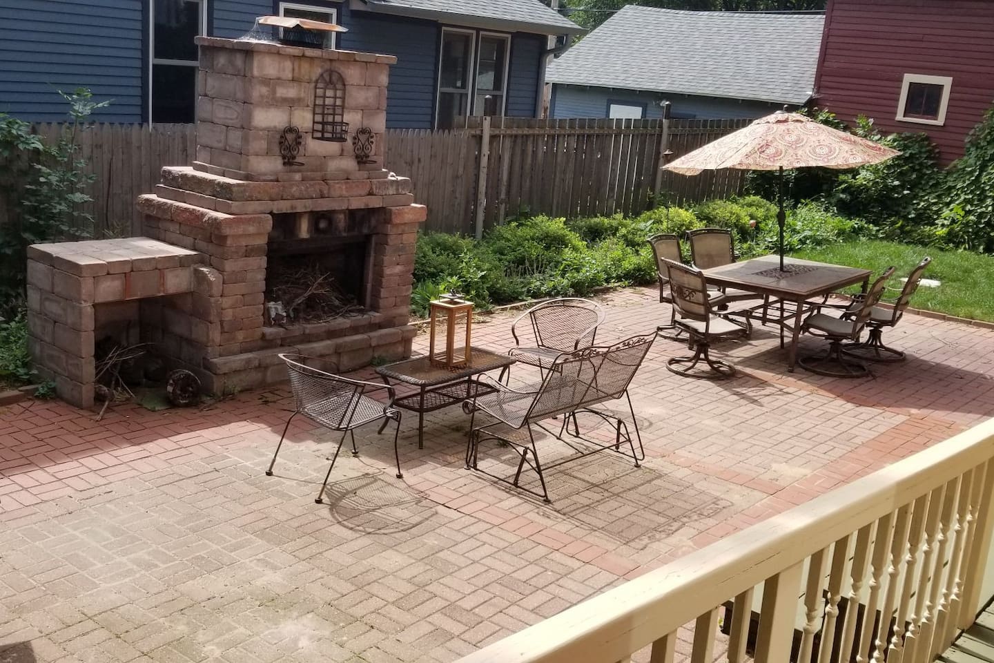 historic-victorian-inn-downtown-(8-bed-6-bath)/