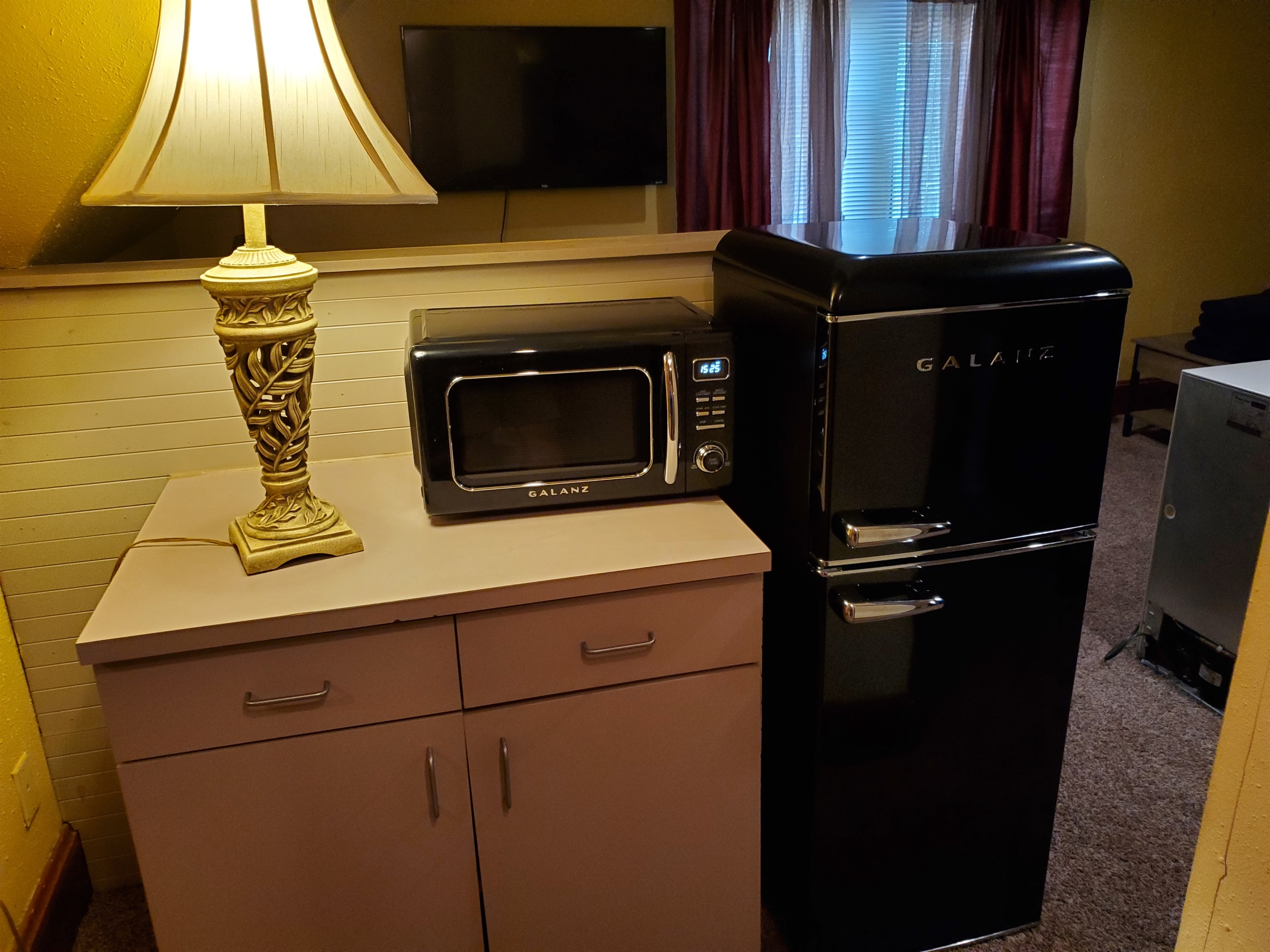 historic-victorian-inn-east-loft-(kp117east)/