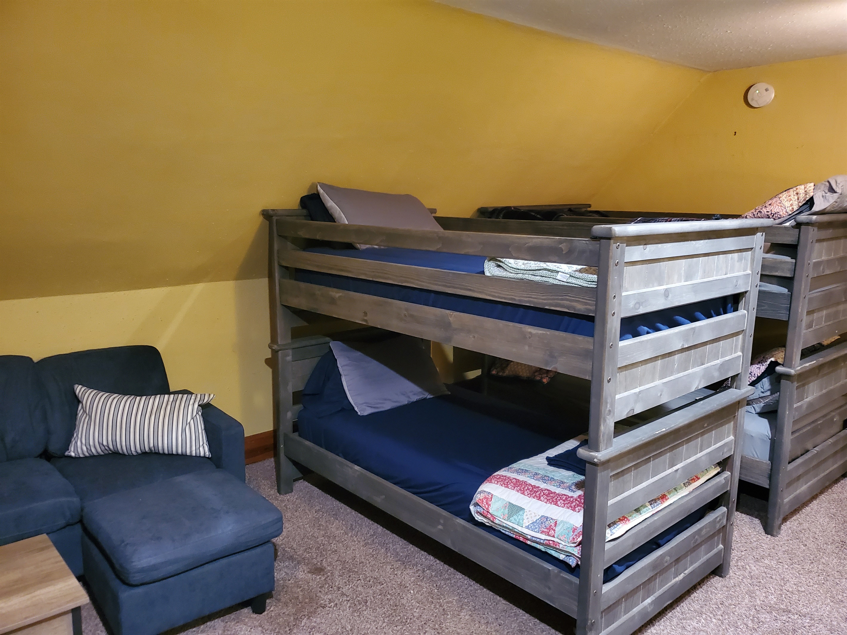 historic-victorian-inn-east-loft-(kp117east)/