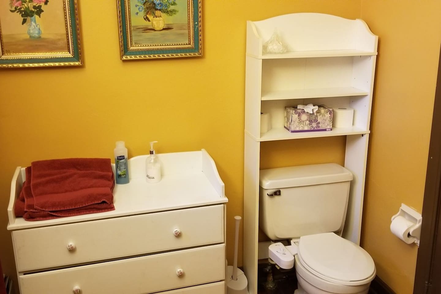 historic-victorian-inn-gold-suite-kp117gold/