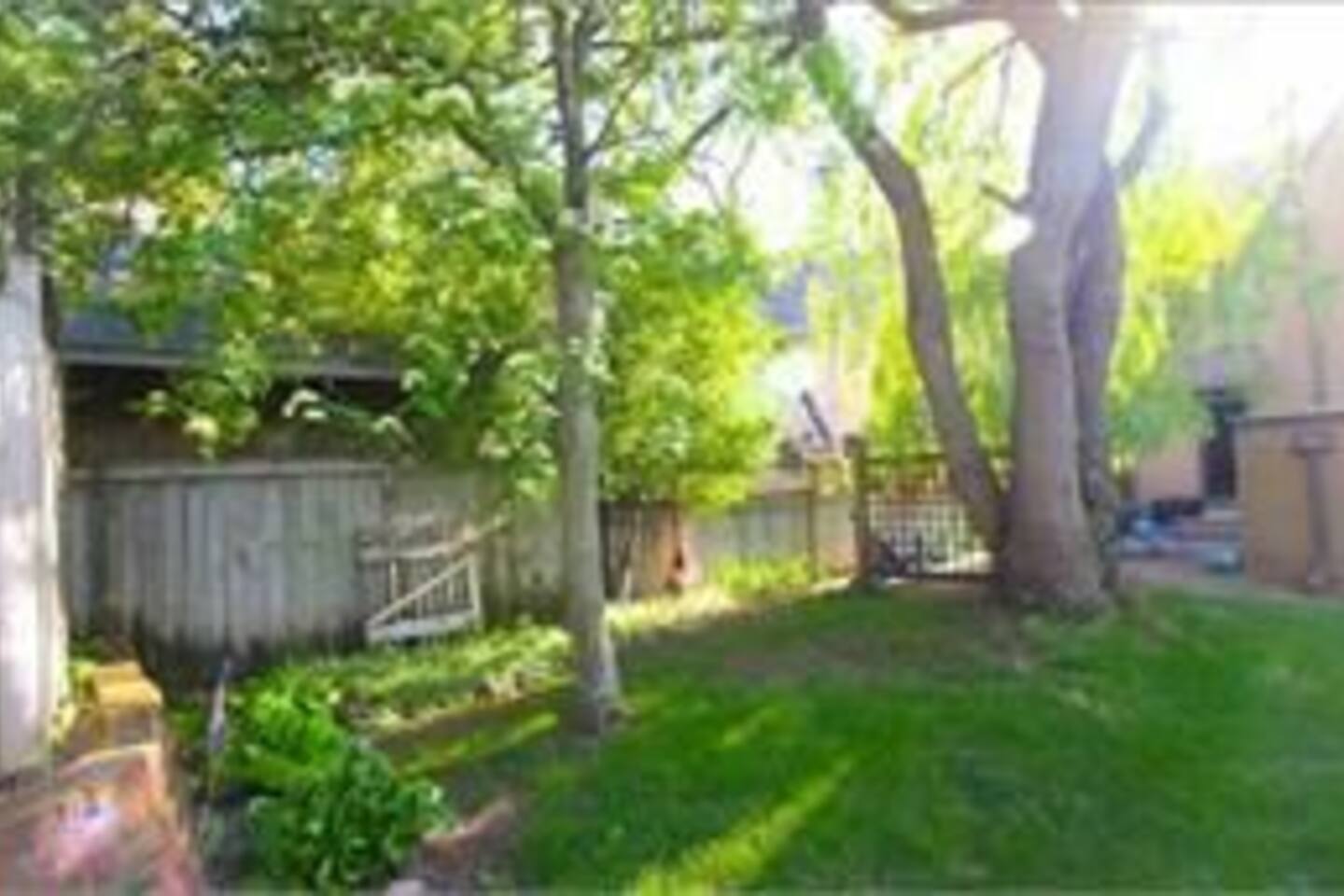 historic-twin-tudors-inn-kp1400-all-rooms-(kp1400all)/