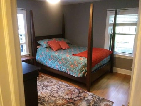 2nd Floor - SouthEast Bedroom with Queen Bed and Ceiling Fan