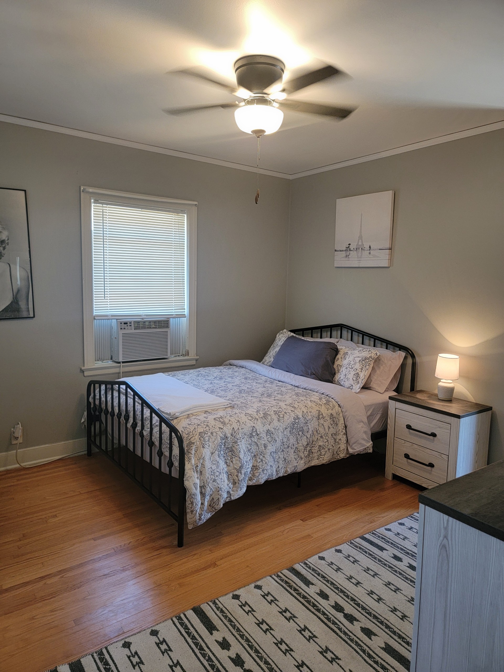 historic-mckennan-park-apts-near-downtown-and-hospitals-kp220apt3/