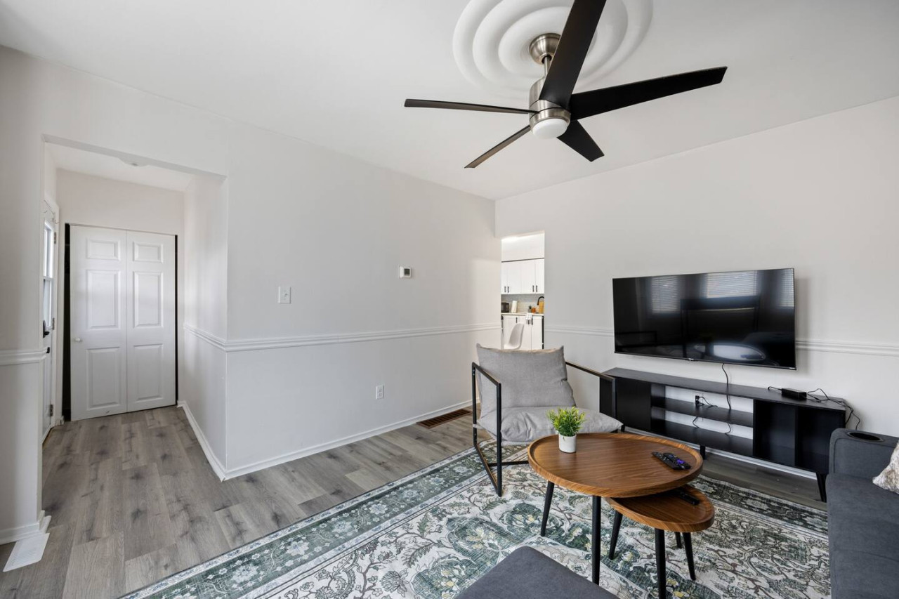 the-serene-walkerville-stay/