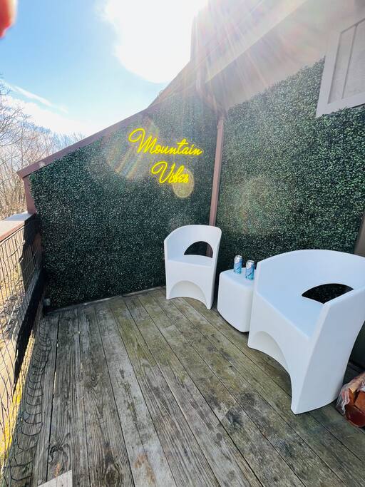 camelback-mountain:-2-adjacent-units-sleeps-16!/