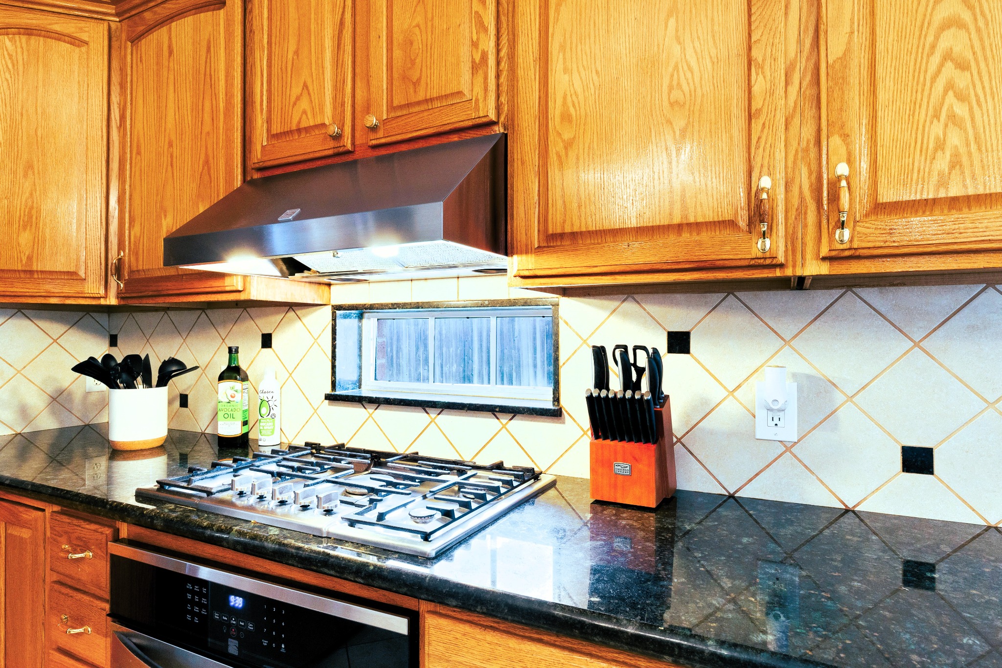 Luxury Home with Gourmet Kitchen - College Station