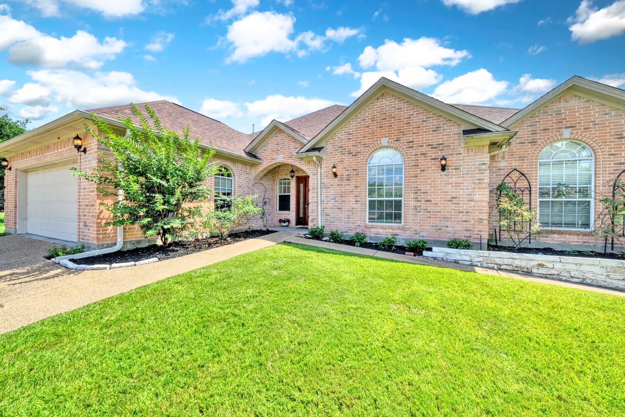 Luxury Home with Gourmet Kitchen - College Station