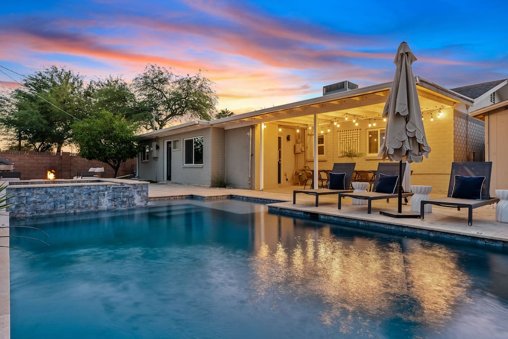 *NEW* Heated Pool & Hot Tub Old Town Scottsdale