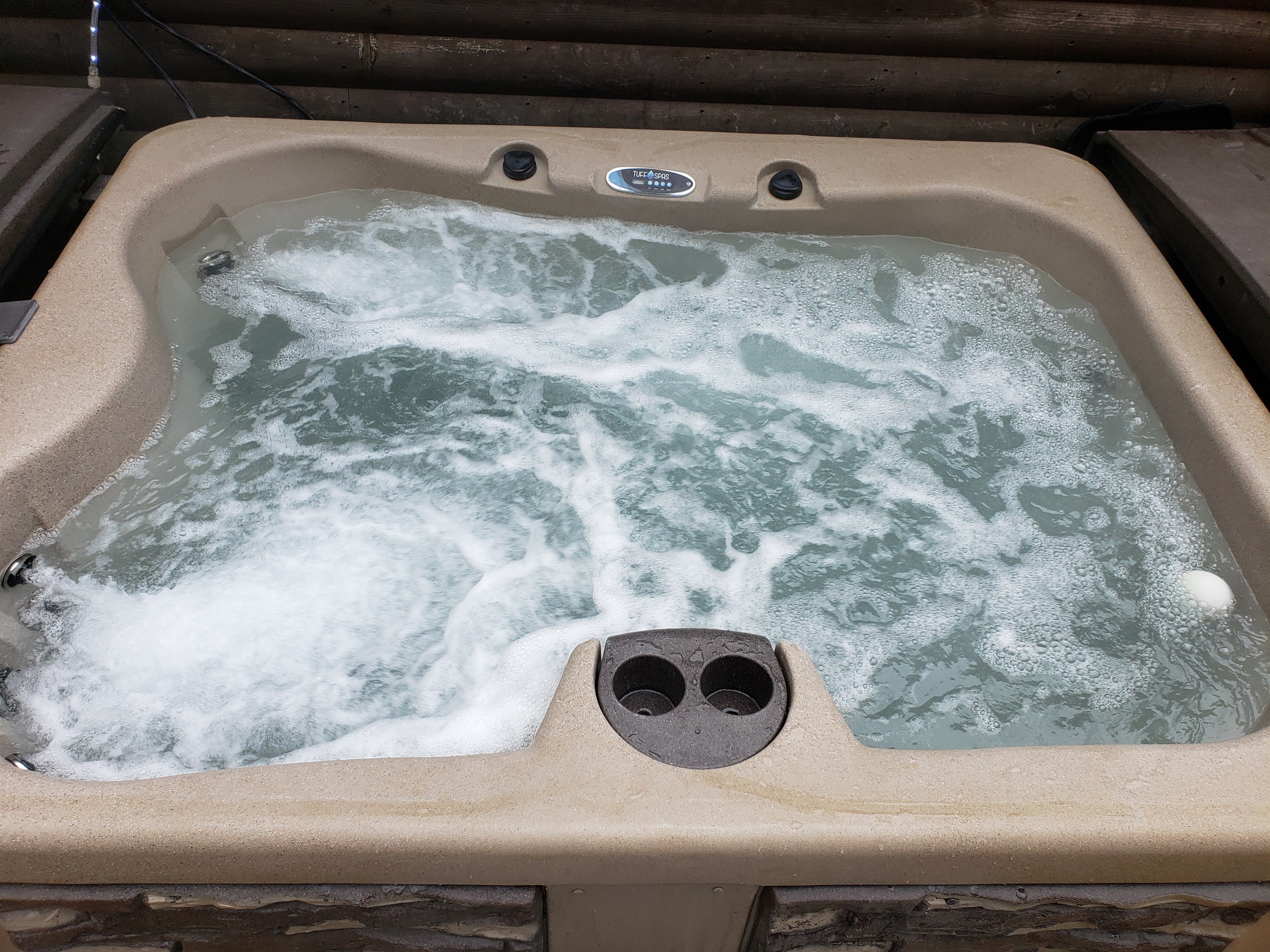 acorn-cottage-at-hocking-vacations/