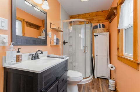 Acorn Cottage at Hocking Vacations