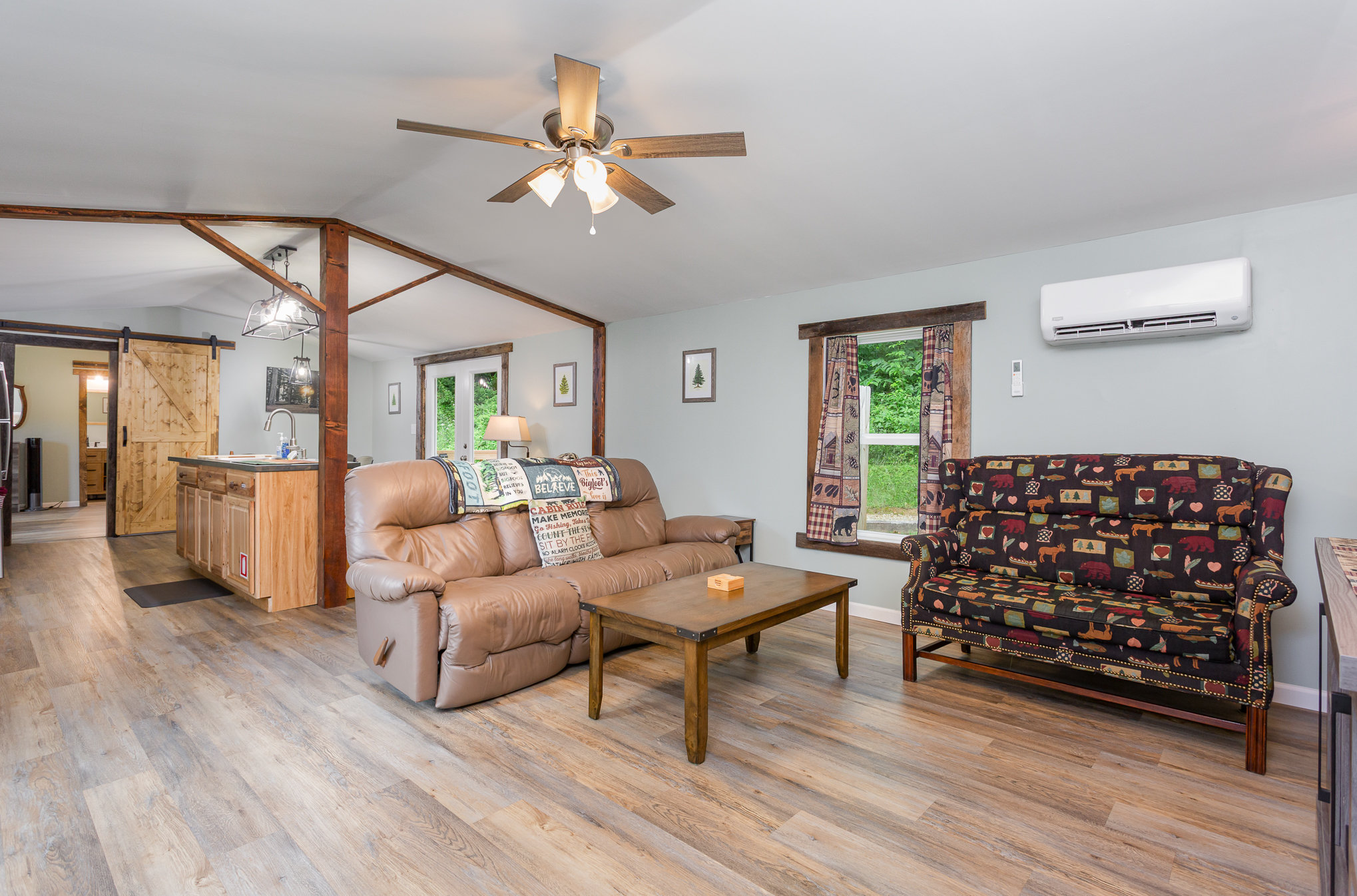 grey-pines-at-hocking-vacations/