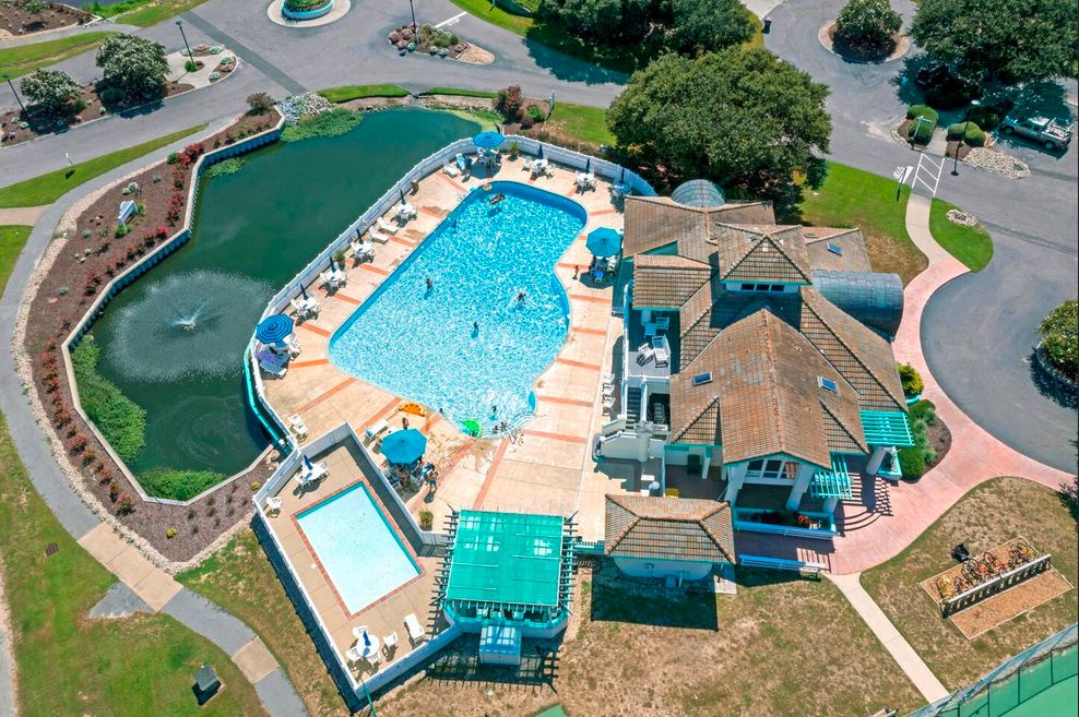 Community Pool & Club House