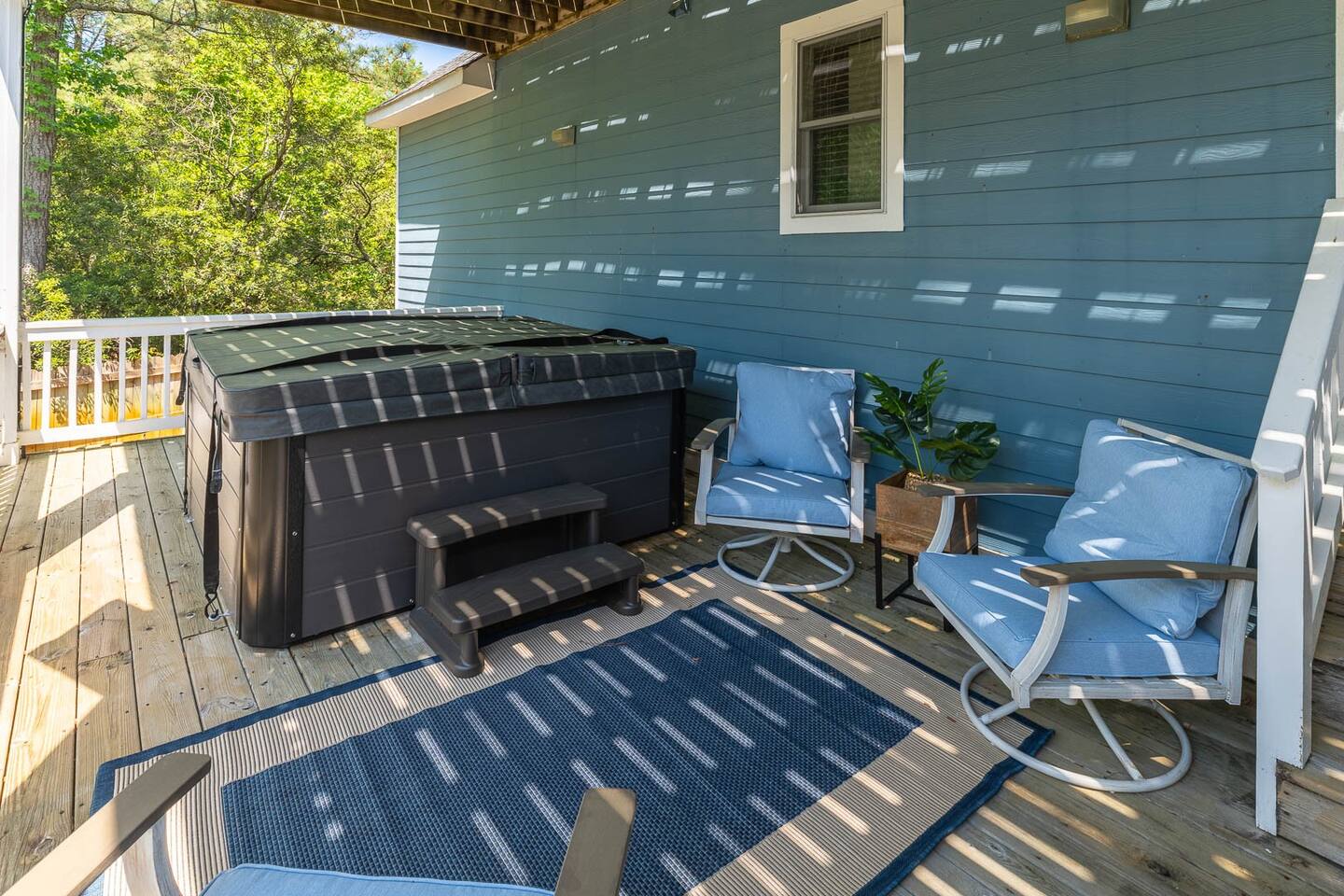 Relax in the Hot Tub on the Back Deck