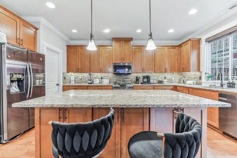 Near Washington Park w/Firepit-BBQ-CoffeeMaker+WFH