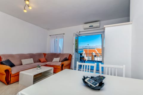 Apartments Terrace - Unit 376289-13
