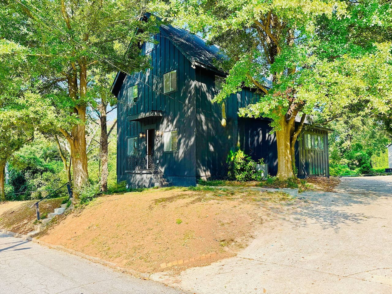 Haven 2 Houses 12 Bedroom 6 bath Hot Tub sleeps 34