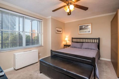 Easy Walk to Downtown Atlanta Attractions!