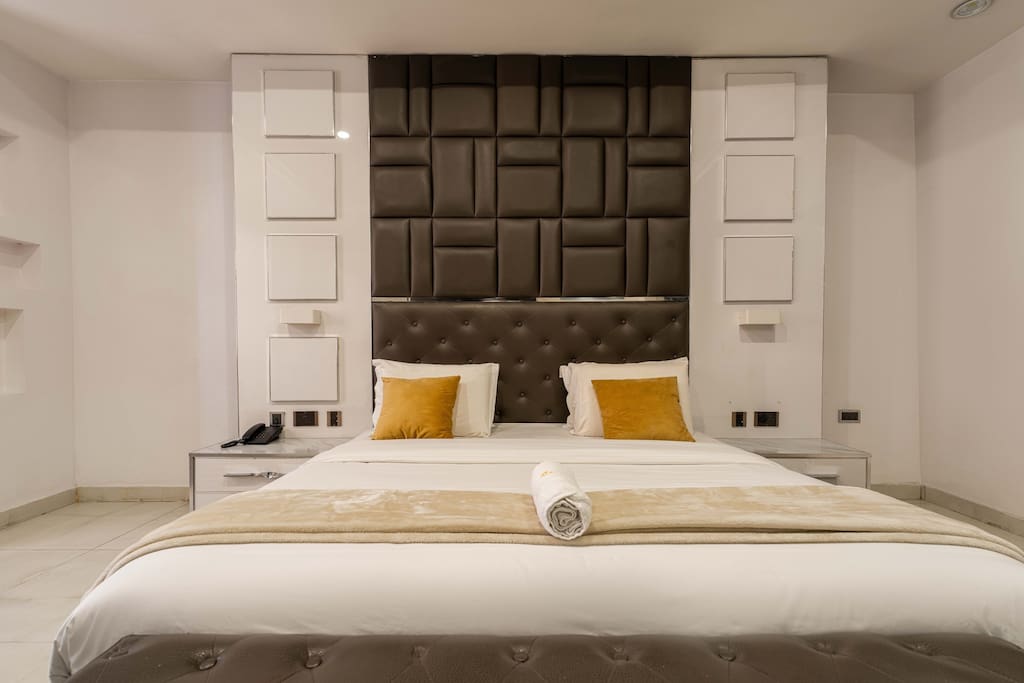 Luxury Room in with Pool and Wi-Fi Lekki, Lagos