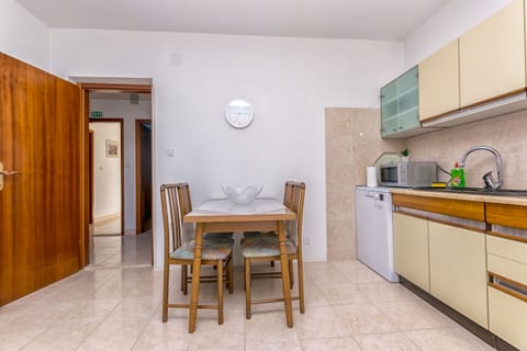 Apartments Paco - Unit 376284-13
