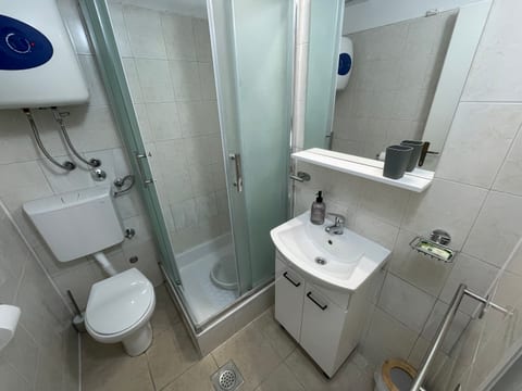 Apartments Jugo i bura - Unit 376364-13