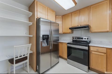 Spacious 6BR, 5BA House Near UNR & Downtown Reno
