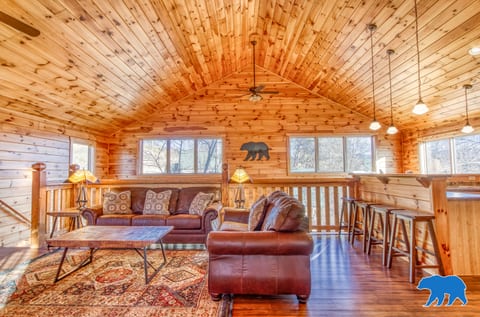 Perfectly located! Just 3 miles from Dollywood and 1 mile off the Parkway.