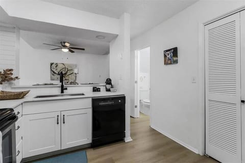 Cozy 1 bed condo downtown Dallas