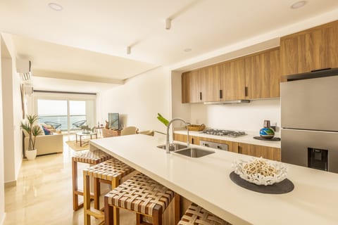Breathtaking 2BR Oceanfront Paradise with Panoramic Views