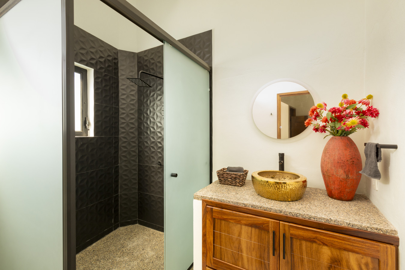 dreamy-sayulita-escape-3br-penthouse-w-private-pool-and-rooftop-lounge/