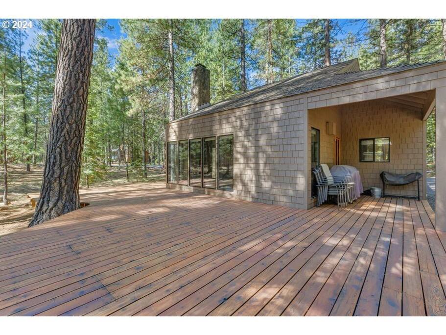 Partridge Foot - 3BR, private hot tub, EV charger