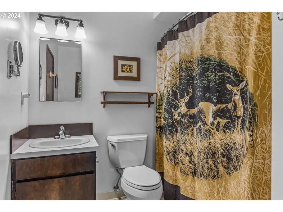 Partridge Foot - 3BR, private hot tub, EV charger