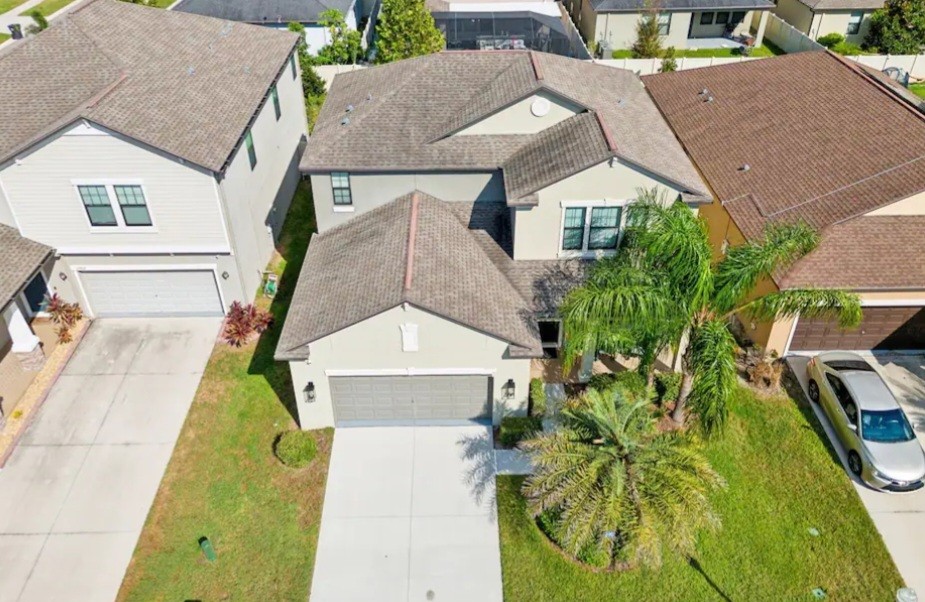 tampa-luxurious-private-home-close-to-attractions/