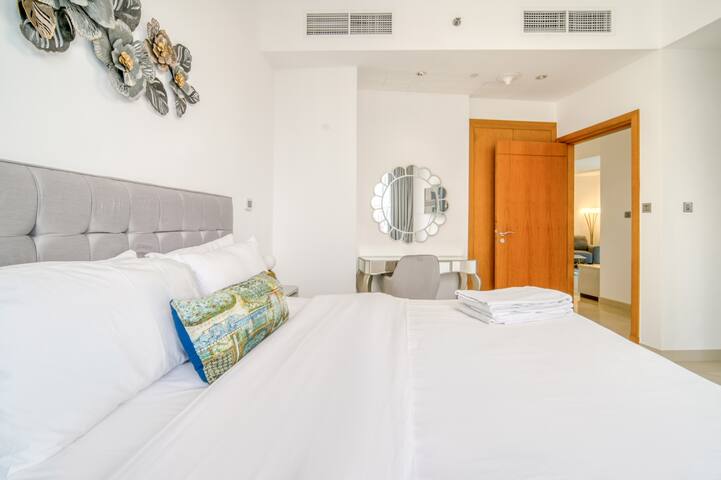 Spacious 3 Bedroom Apartment Dubai Marina - JBR - Tecom - Dubai - United Arab Emirates