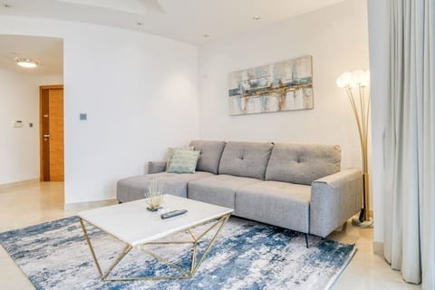 Spacious 3 Bedroom Apartment Dubai Marina - JBR