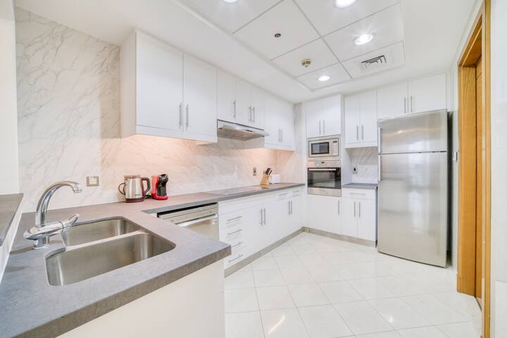 Spacious 3 Bedroom Apartment Dubai Marina - JBR - Tecom - Dubai - United Arab Emirates