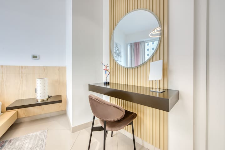 Lux 3bedroom Upgraded Apartment -Marina View & JBR - Tecom - Dubai - United Arab Emirates