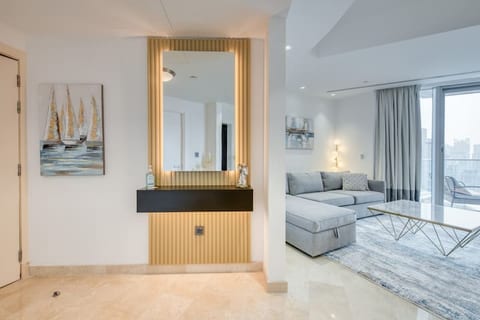Lux 3bedroom Upgraded Apartment -Marina View & JBR