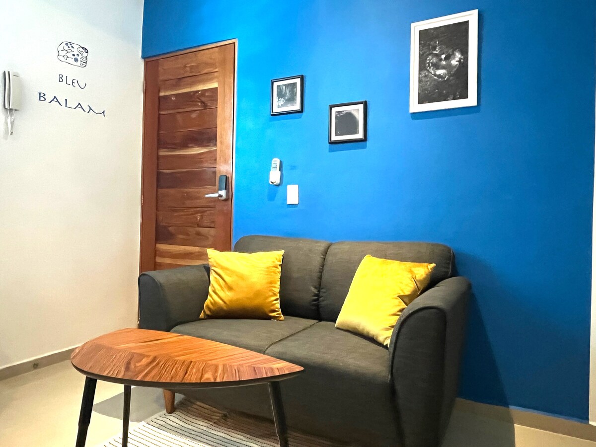 bleu-balam-cozy-charming-pool-beach-in-zazil-ha/