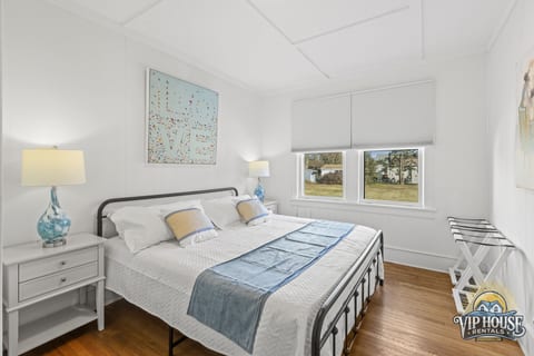 King Bedroom on 1st floor
