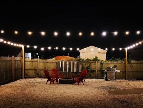 Bayside Beach House - Sleeps 10