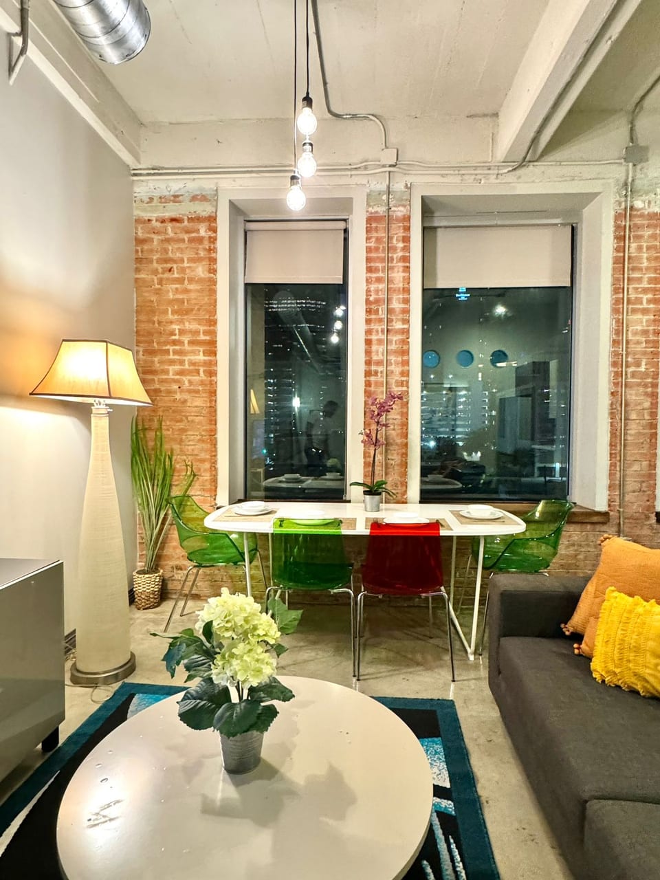 2 Bed | 2 Bath | Downtown | Free Valet Parking | - Dallas