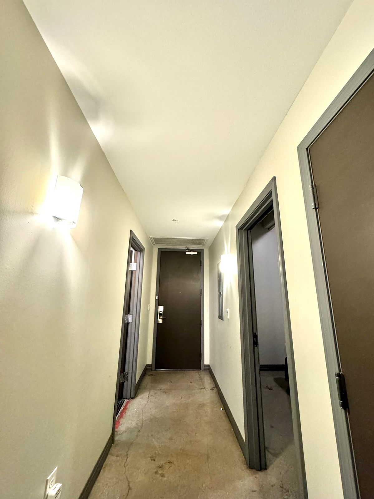 2-bed-or-2-bath-or-downtown-or-free-valet-parking-or/