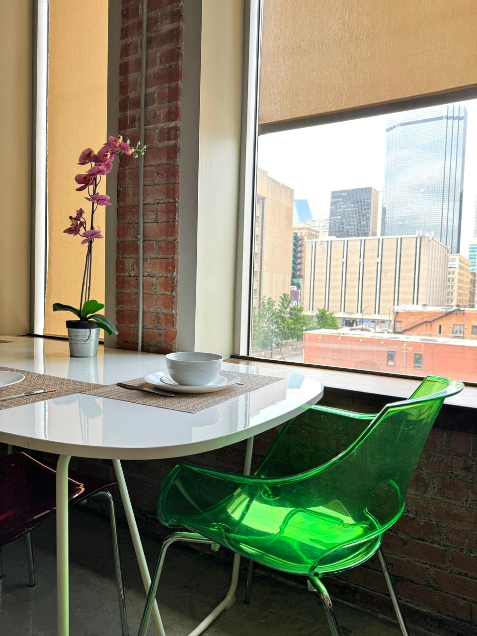 2-bed-or-2-bath-or-downtown-or-free-valet-parking-or/