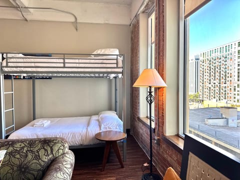 Zen Style 2BR/2BTH | Pool View | Downtown | Free Valet Parking