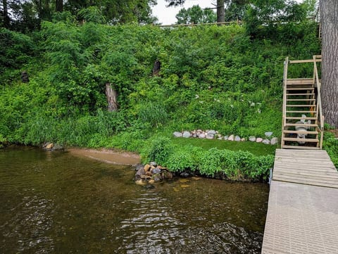 5 Bedroom, Views, Gameroom, Lakefront